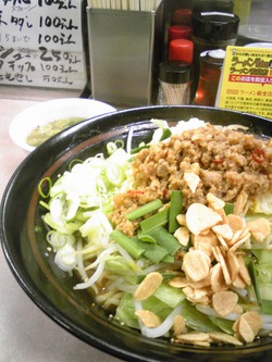 実食麺：汁なし台湾 塩（大）＠こだわり麺工房　たご