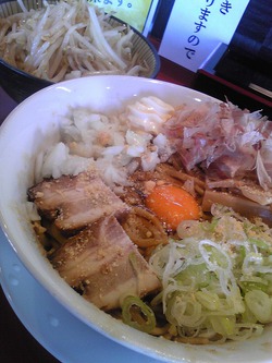 実食麺：まぜそば 大 野菜増し@天高く翔べ